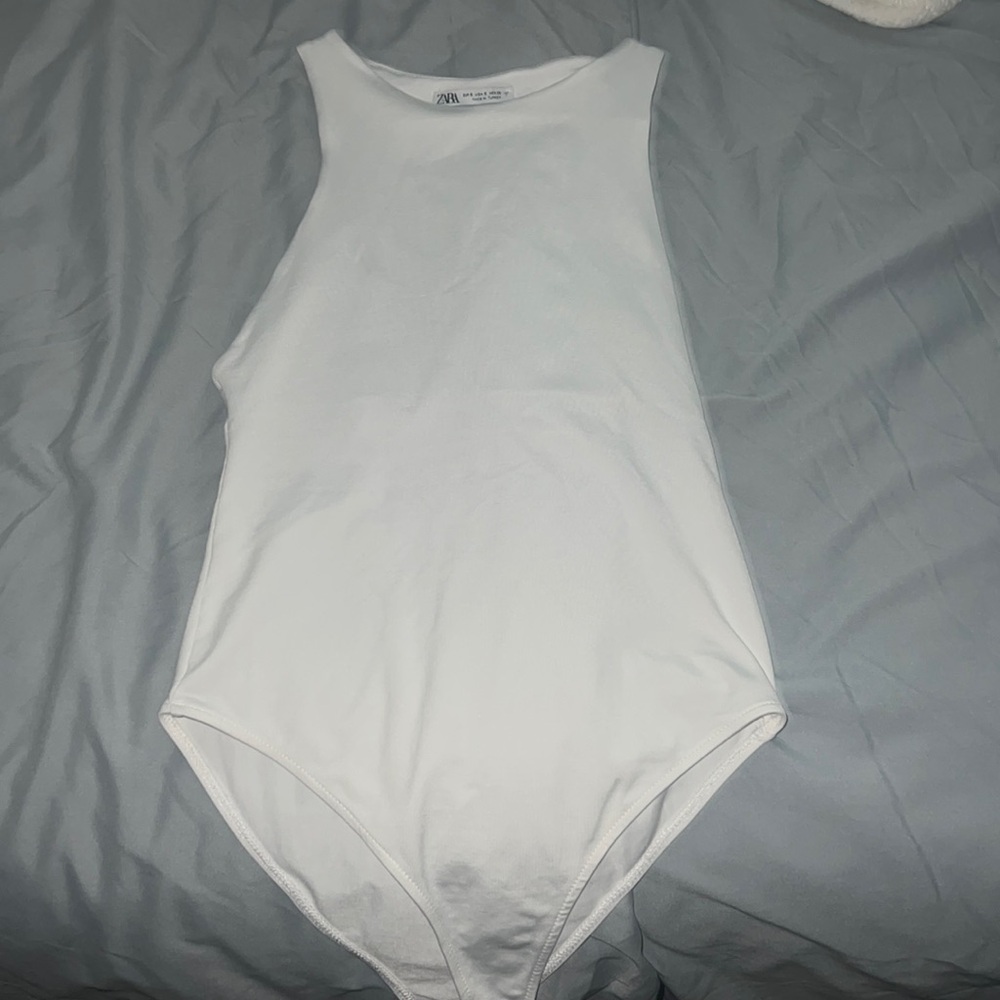 zara white tank body suit